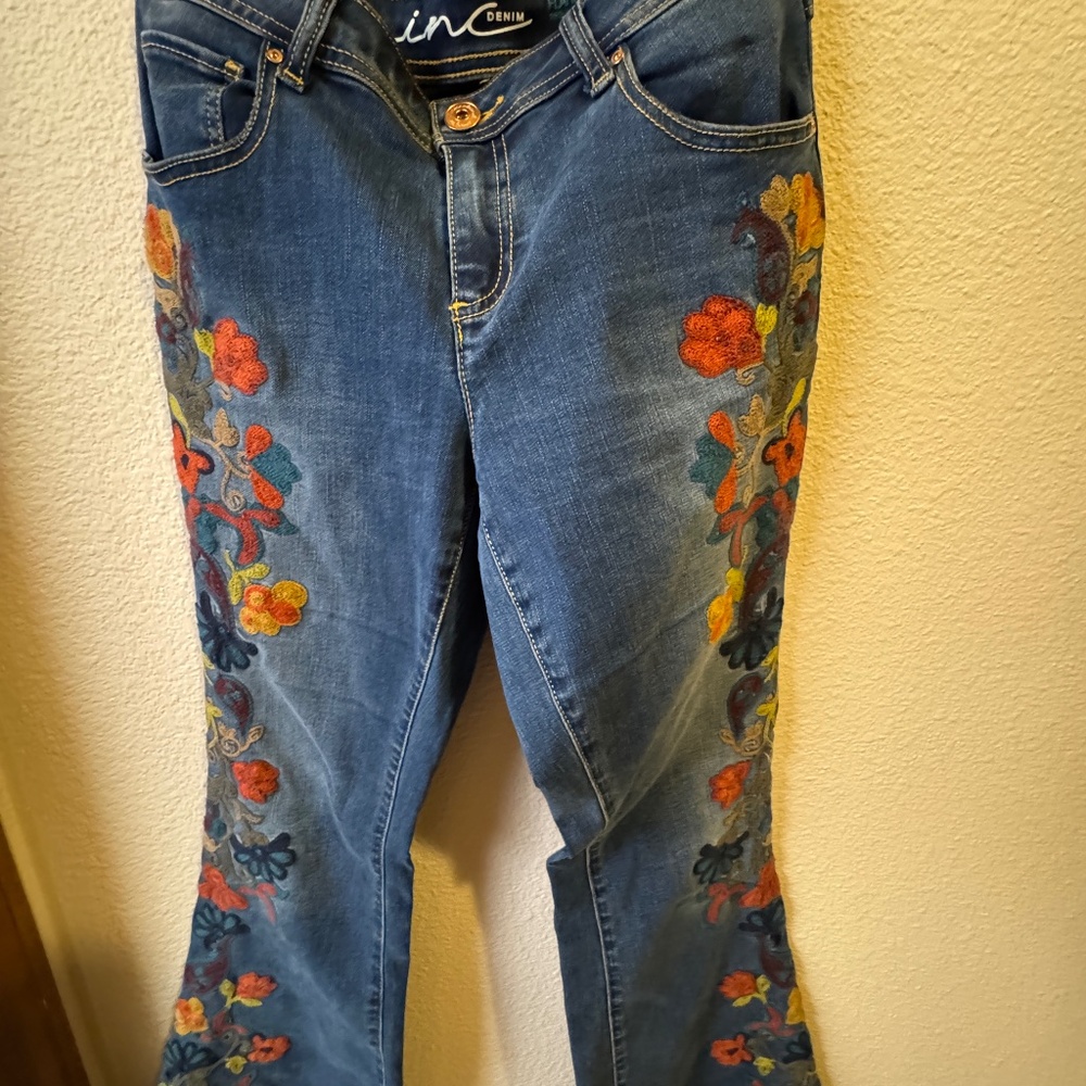 Fabulous Flared Embroidered Jeans - Picture 2 of 7